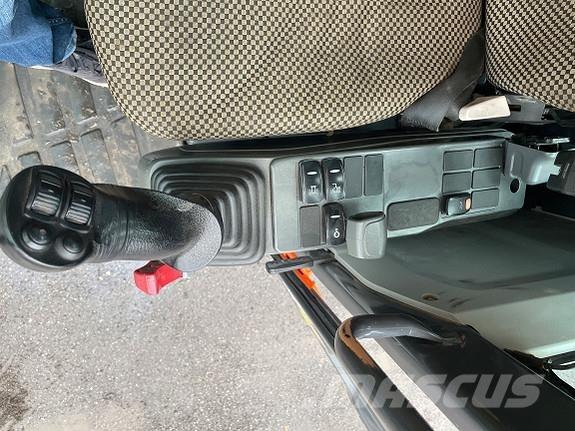 Doosan DX235LC-5 حفارات زحافة
