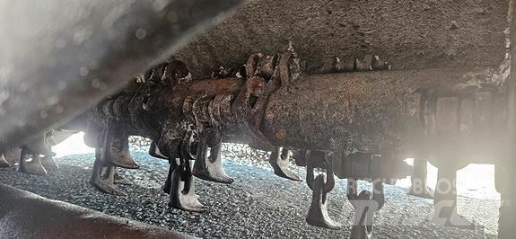 Dücker  ماكينات الطرق والجليد الأخرى