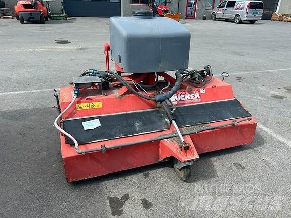 Dücker HDK 1800 مقطورات للأغراض العامة