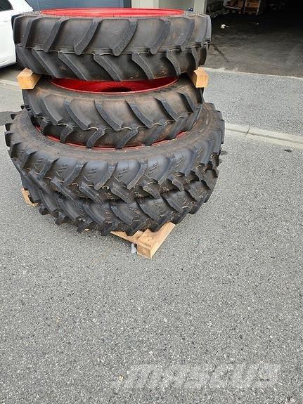 Fendt 200 الجرارات
