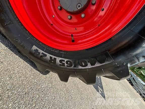 Fendt 211 الجرارات
