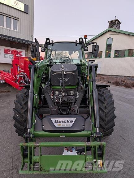 Fendt 211 PROFI الجرارات