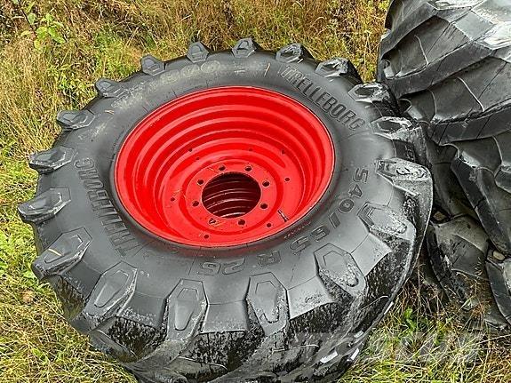 Fendt 415 الجرارات