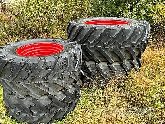 Fendt 415 الجرارات