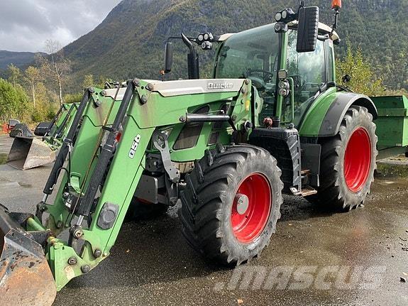 Fendt 513 PROFI الجرارات