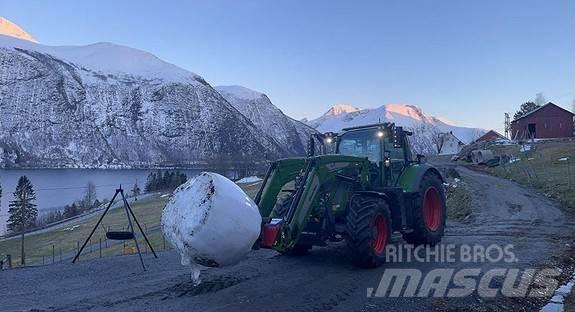 Fendt 724 الجرارات