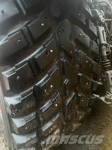 Fendt 724 الجرارات