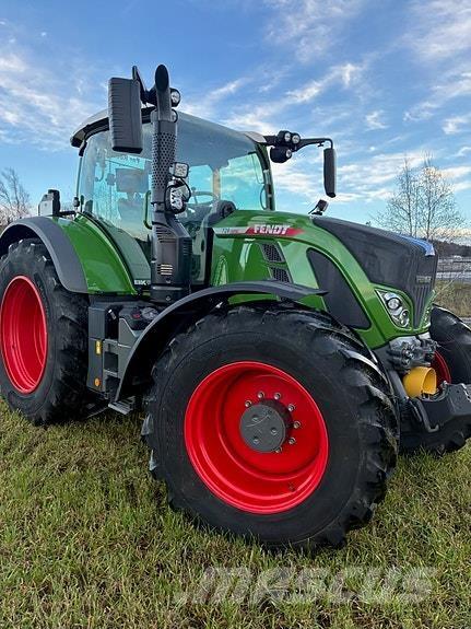 Fendt 724 Profi+ الجرارات