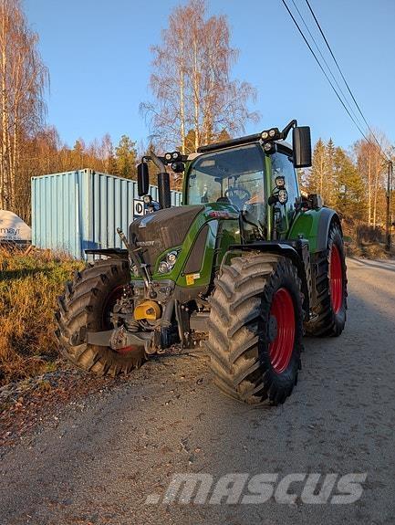 Fendt 724 profi+ الجرارات