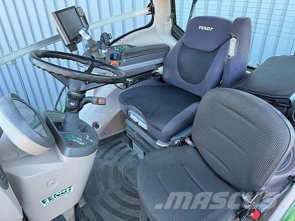 Fendt 828 Vario الجرارات