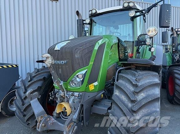 Fendt 828 Vario الجرارات