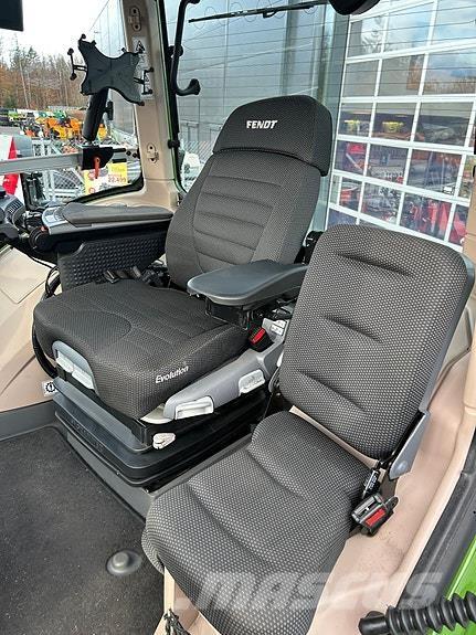 Fendt 942 Gen7 الجرارات