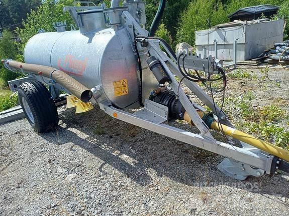 Fliegl VFW3000 معدات فرد المواد المعدنية