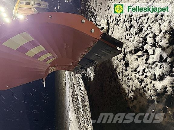 FMG Nivelaura ماكينات الطرق والجليد الأخرى