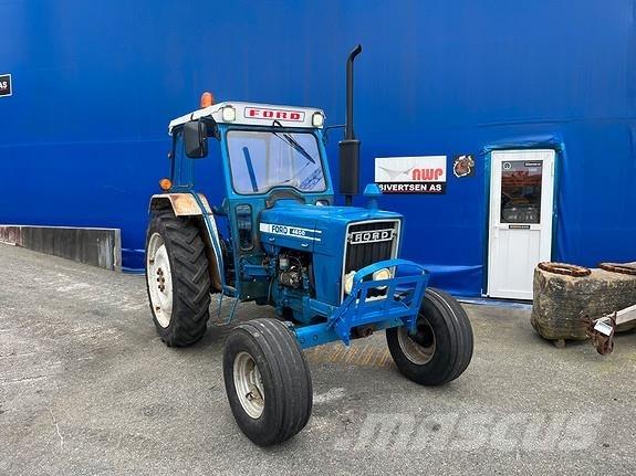 Ford 4600 الجرارات