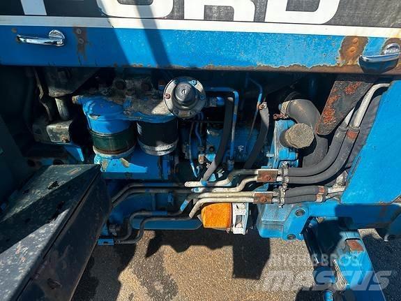 Ford 4630 الجرارات