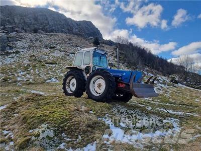 Ford County 1174 الجرارات