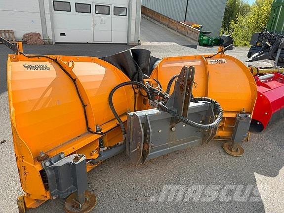 Gigant HSV-320 ماكينات الطرق والجليد الأخرى