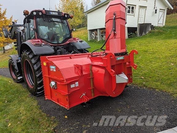 Globus 255 GTF قاذفات الجليد