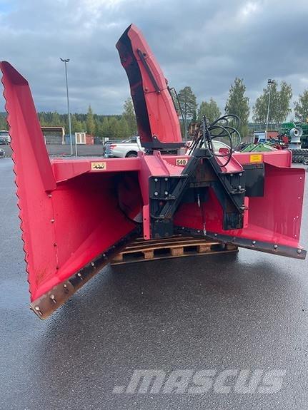 Globus GSF 255 قاذفات الجليد