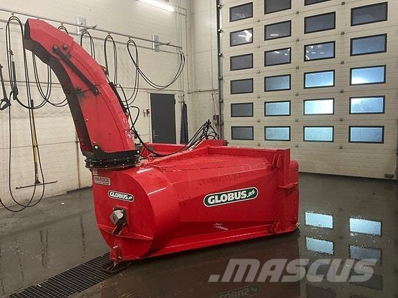 Globus GSF 255 قاذفات الجليد