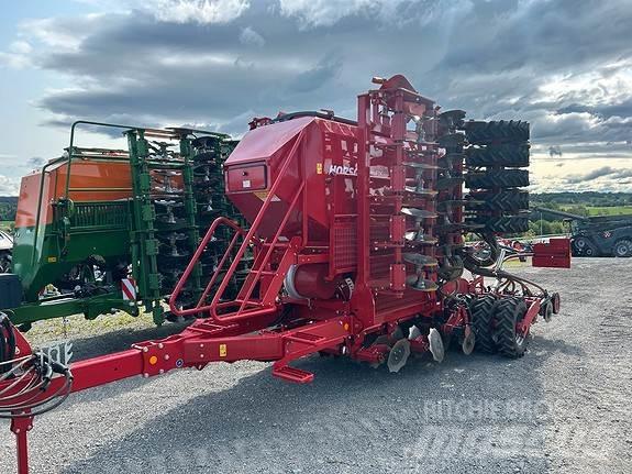 Horsch Pronto 6 DC معدات توزيع السماد العضوي