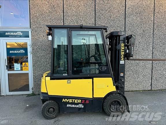 Hyster J2,5XN شاحنات الديزل