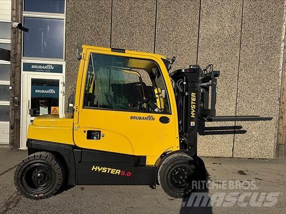 Hyster J5.0XN6 شاحنات الديزل
