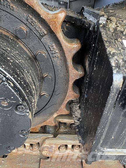 JCB 2020 حفارات زحافة