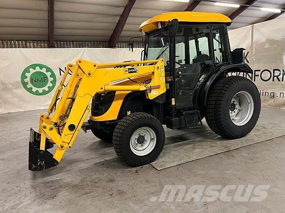 JCB 360 4x4 الجرارات