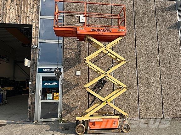 JLG 1930ES 61749 رافعات ومنصات أخرى