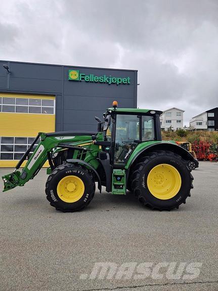 John Deere 2021 الجرارات