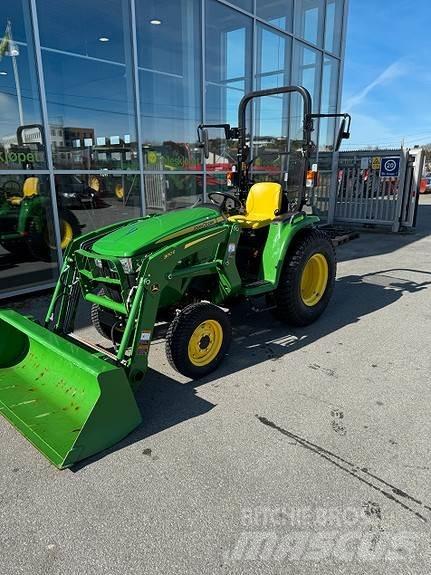 John Deere 3038E الجرارات