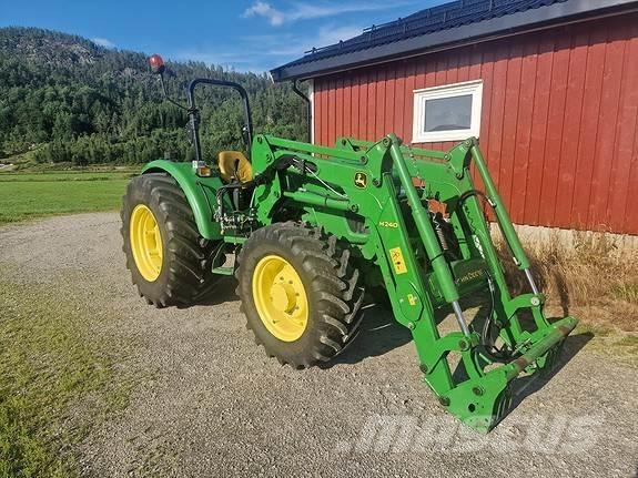 John Deere 5075E الجرارات