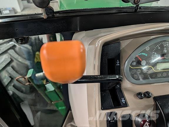 John Deere 5090G الجرارات