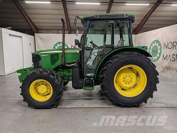 John Deere 5090G الجرارات