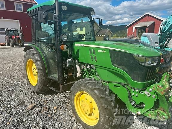 John Deere 5100GF الجرارات