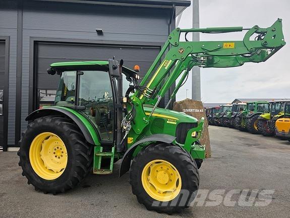 John Deere 5100R الجرارات