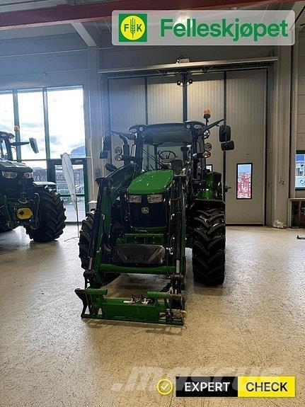 John Deere 5100R الجرارات