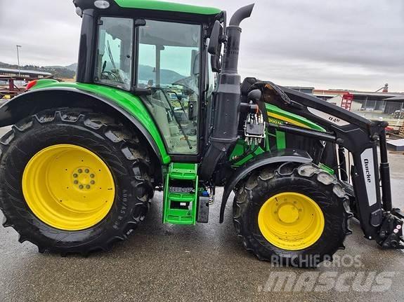 John Deere 6100M الجرارات