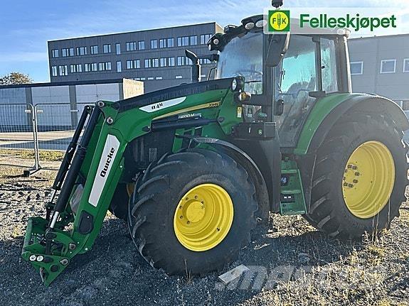 John Deere 6120M الجرارات