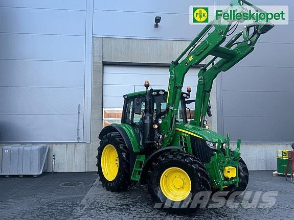 John Deere 6120M الجرارات