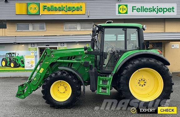 John Deere 6125M الجرارات
