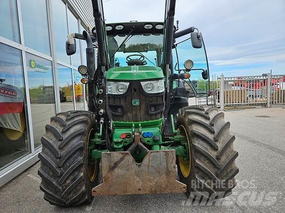 John Deere 6125R الجرارات
