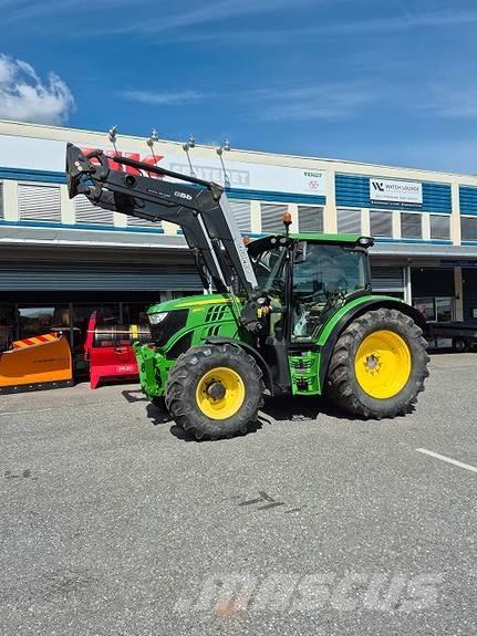 John Deere 6125R الجرارات