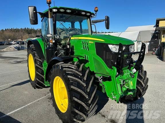 John Deere 6155R الجرارات