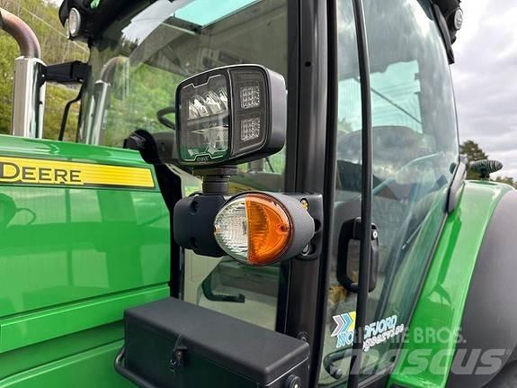 John Deere 6155R الجرارات