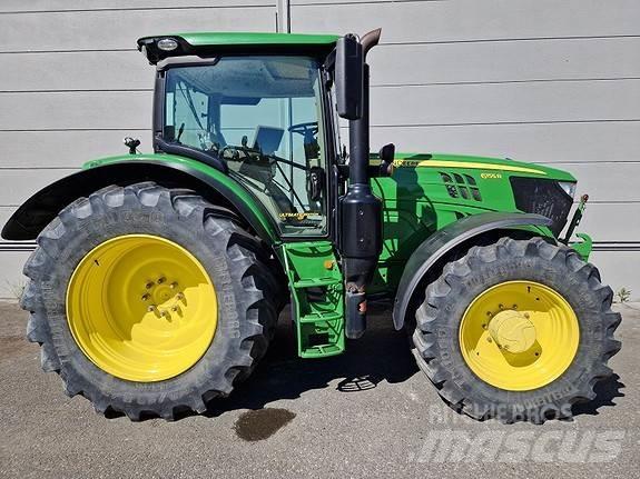 John Deere 6155R الجرارات