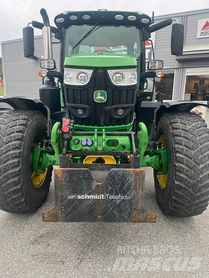 John Deere 6155R الجرارات