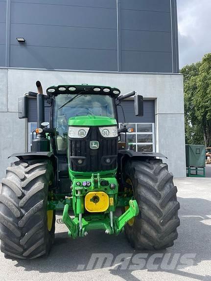 John Deere 6195R الجرارات